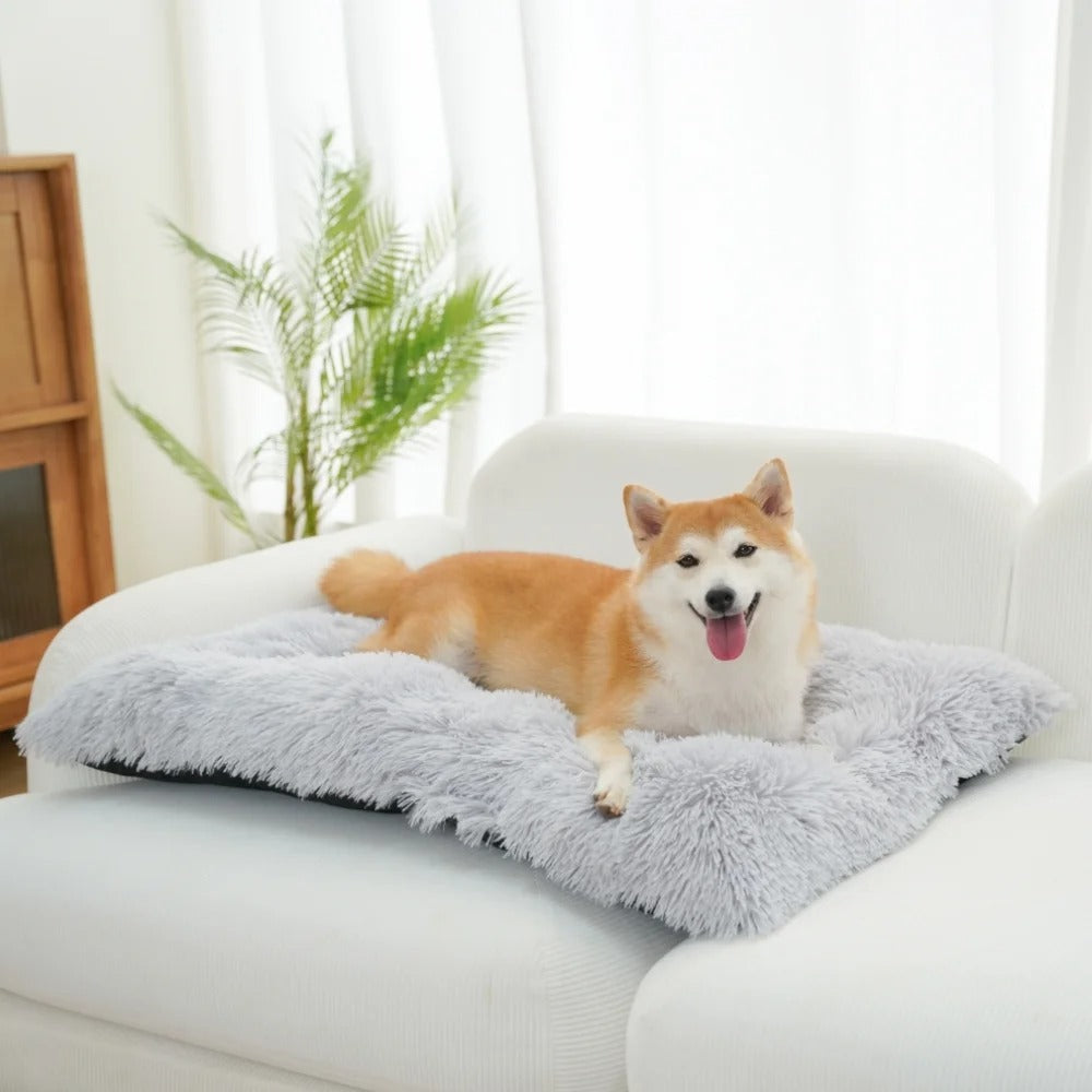 Large Dog Bed 35 x 23 Inch Plush Crate Pad, Washable Dog Cage Bed Mat with Non-Slip Bottom for Medium and Large Dogs, Gradient Gray